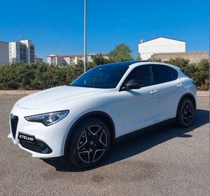 Alfa Romeo Stelvio 2.2 Turbodiesel 210 CV AT8 Q4 Business