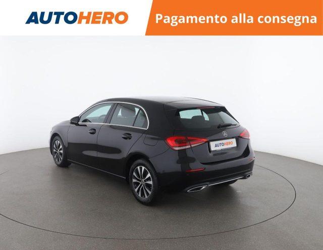 MERCEDES-BENZ A 200 d Automatic Sport