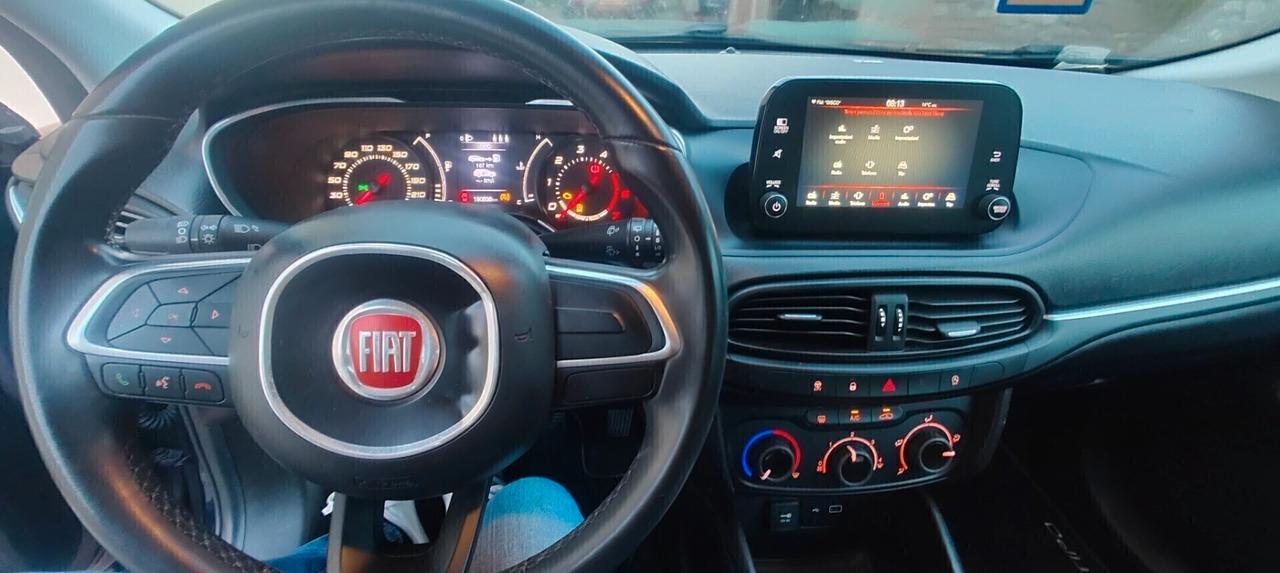 Fiat Tipo 1.6 Mjt S&S SW S-Design