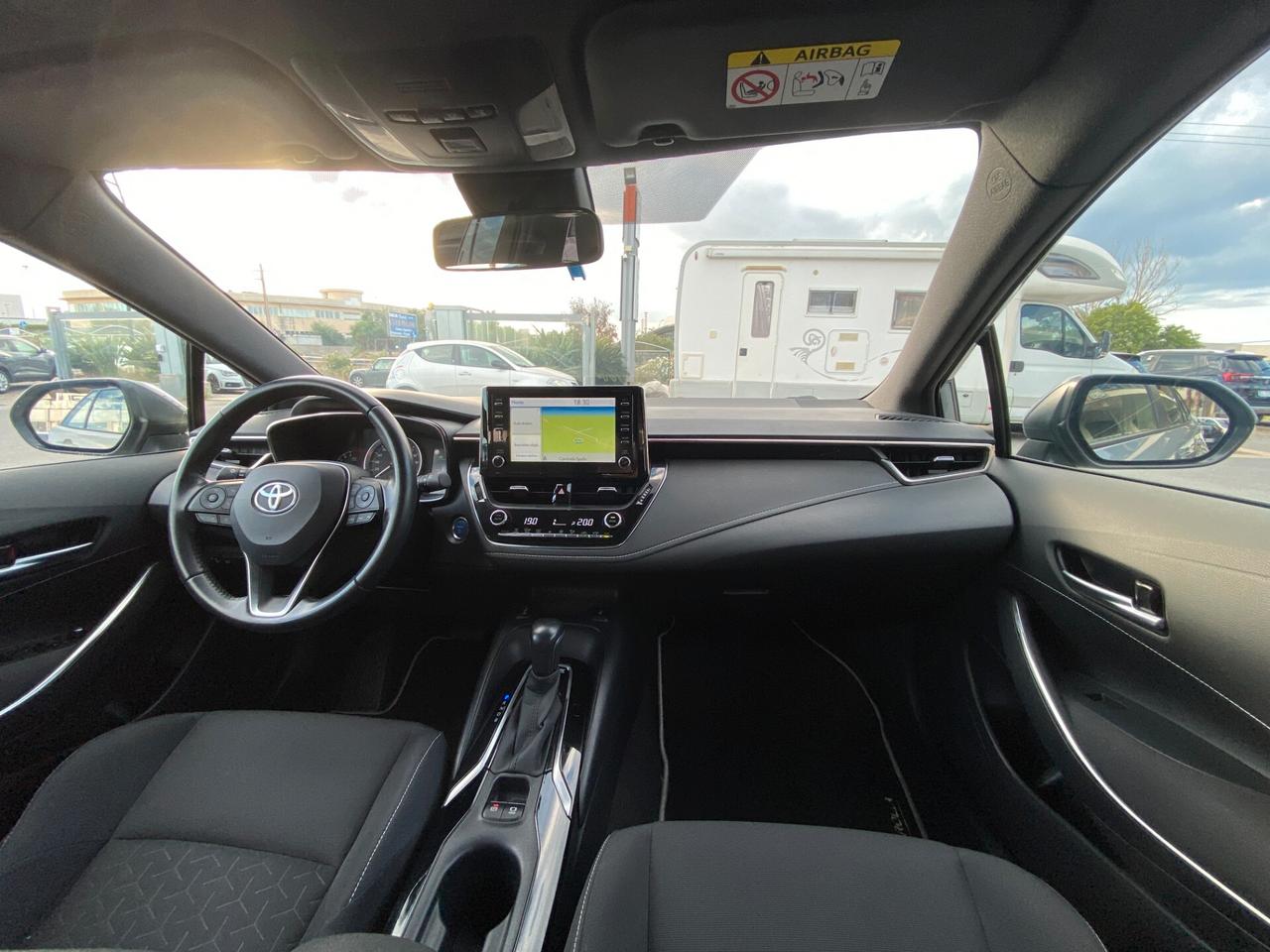 Toyota Corolla Touring Sports 1.8h Business Tech cvt