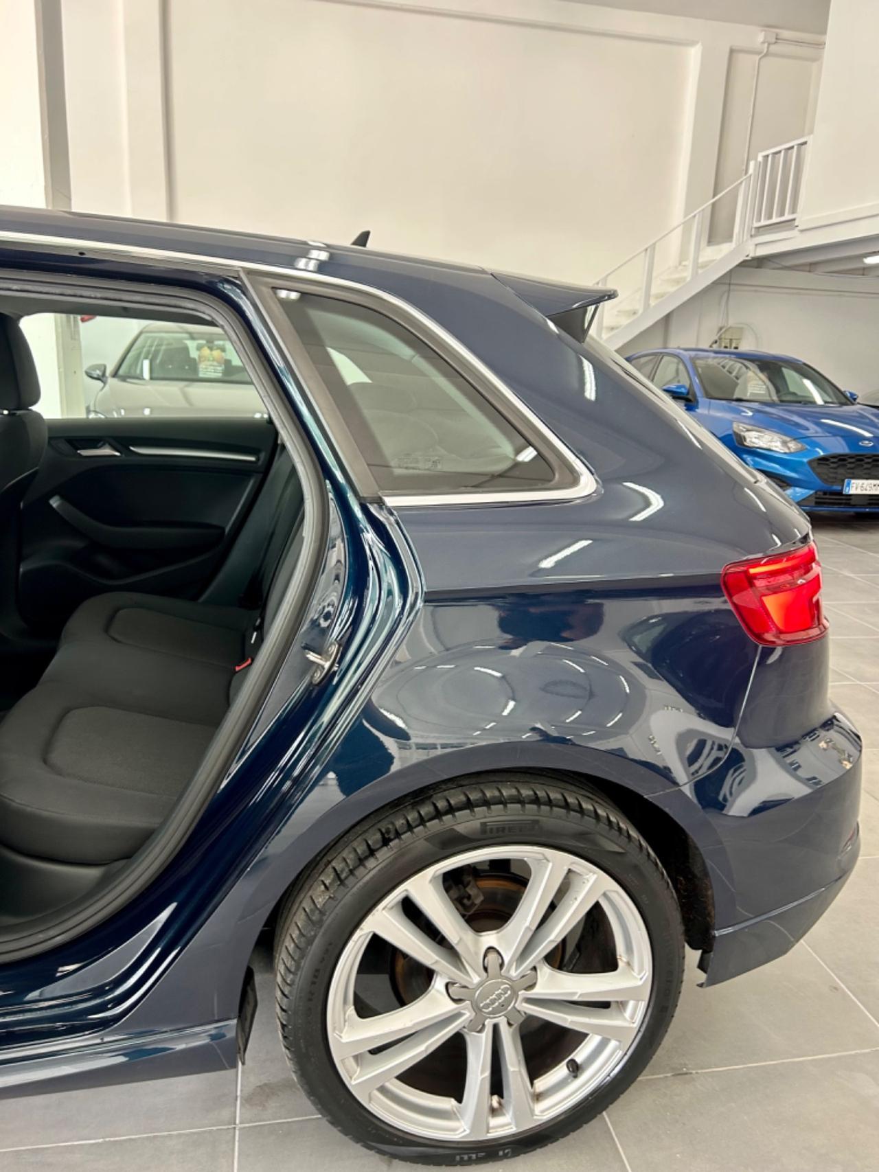 Audi A3 SPB TDI S tronic S-Line FINANZIABILE