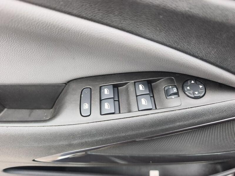 Opel Crossland X 1.2 Innovation s&s 130cv my18.5