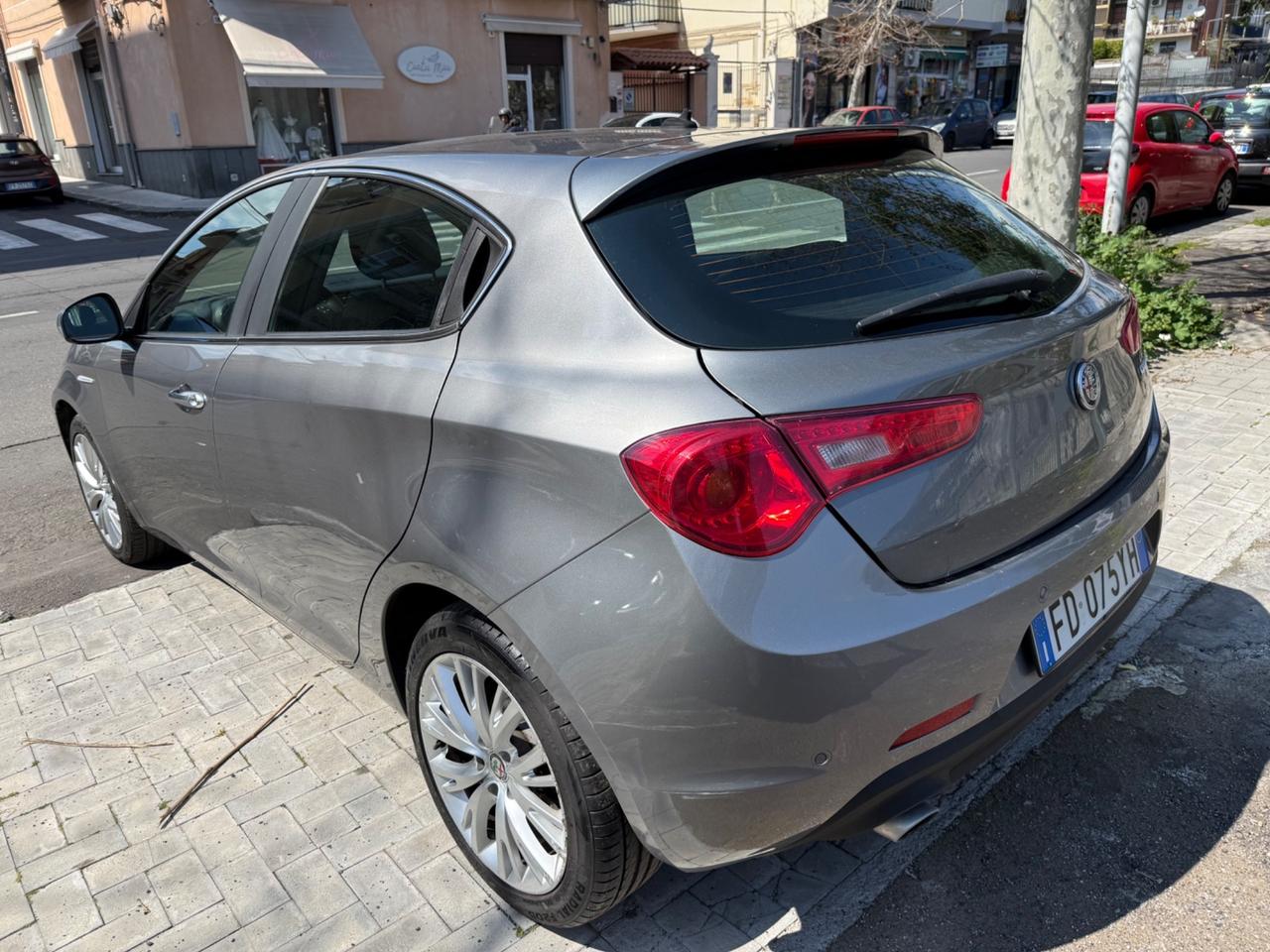 Alfa Romeo Giulietta 1.6 JTDm 120 CV