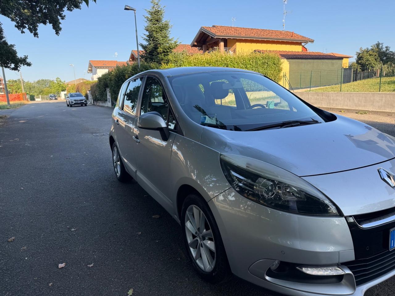 Renault Scenic 1.5 diesel 110 cv