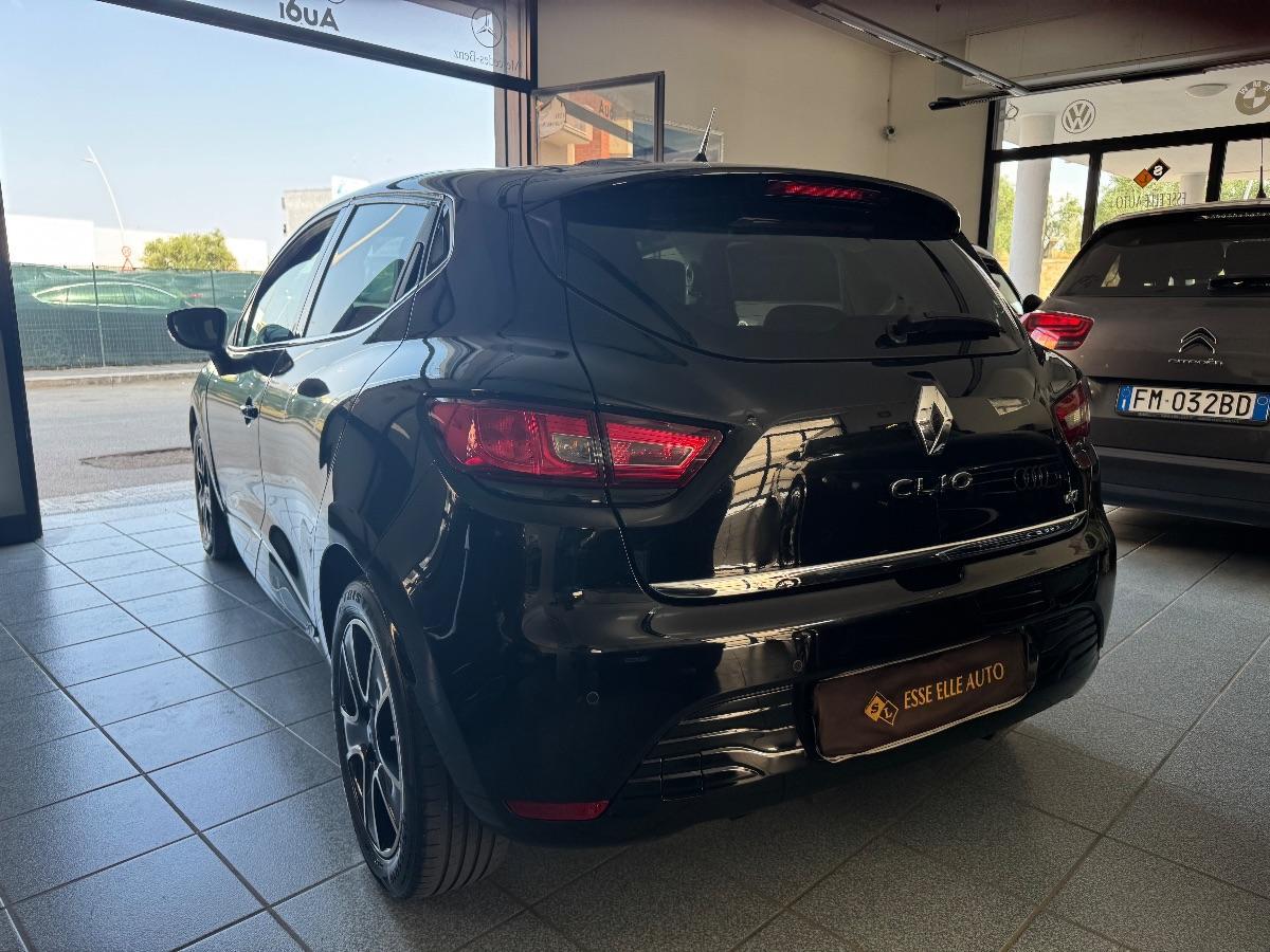 RENAULT - Clio - 1.5 dCi 8V 90 CV S&S 5p.Energy NEOPATENTATI/ NAVIGATORE/ RETROCAMERA