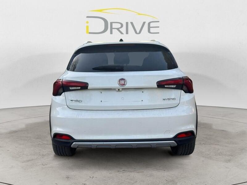 FIAT Tipo 1.5 Hybrid DCT 5 porte Cross