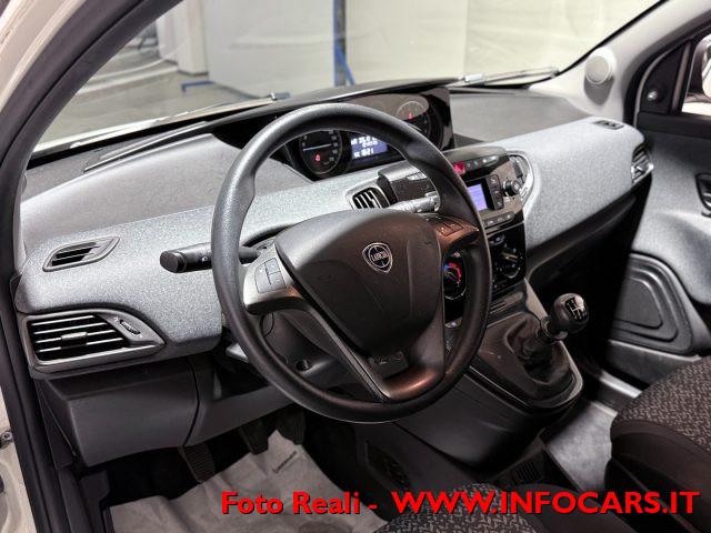 LANCIA Ypsilon 1.0 Hybrid 70 CV Ecochic Gold - PROMO