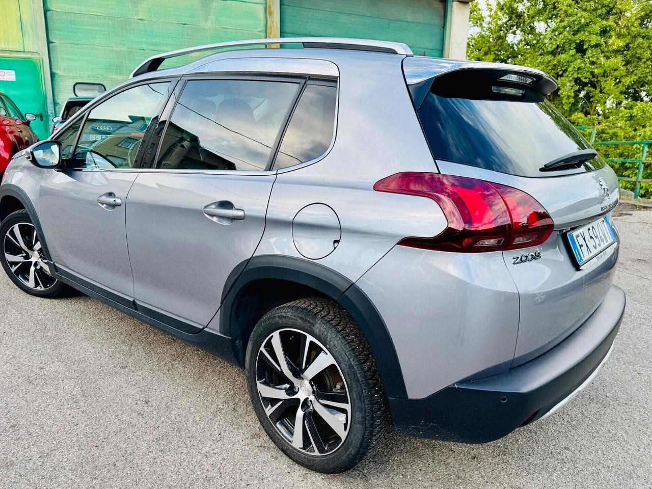 Peugeot 2008 BlueHDi 100 S&S Allure!!!