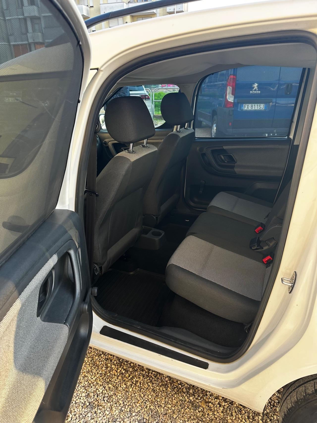 Skoda Roomster 1.2 TDI CR 75CV