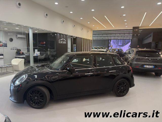 MINI Cooper 1.5 One Classic 5 porte