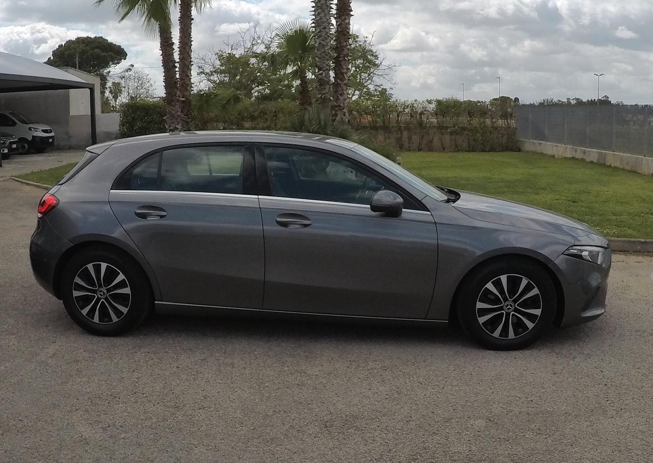 Mercedes-benz A 180 d Automatic Business Extra