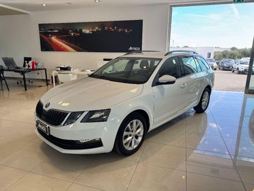 SKODA - Octavia Station Wagon - Octavia Wagon 2.0 TDI DSG