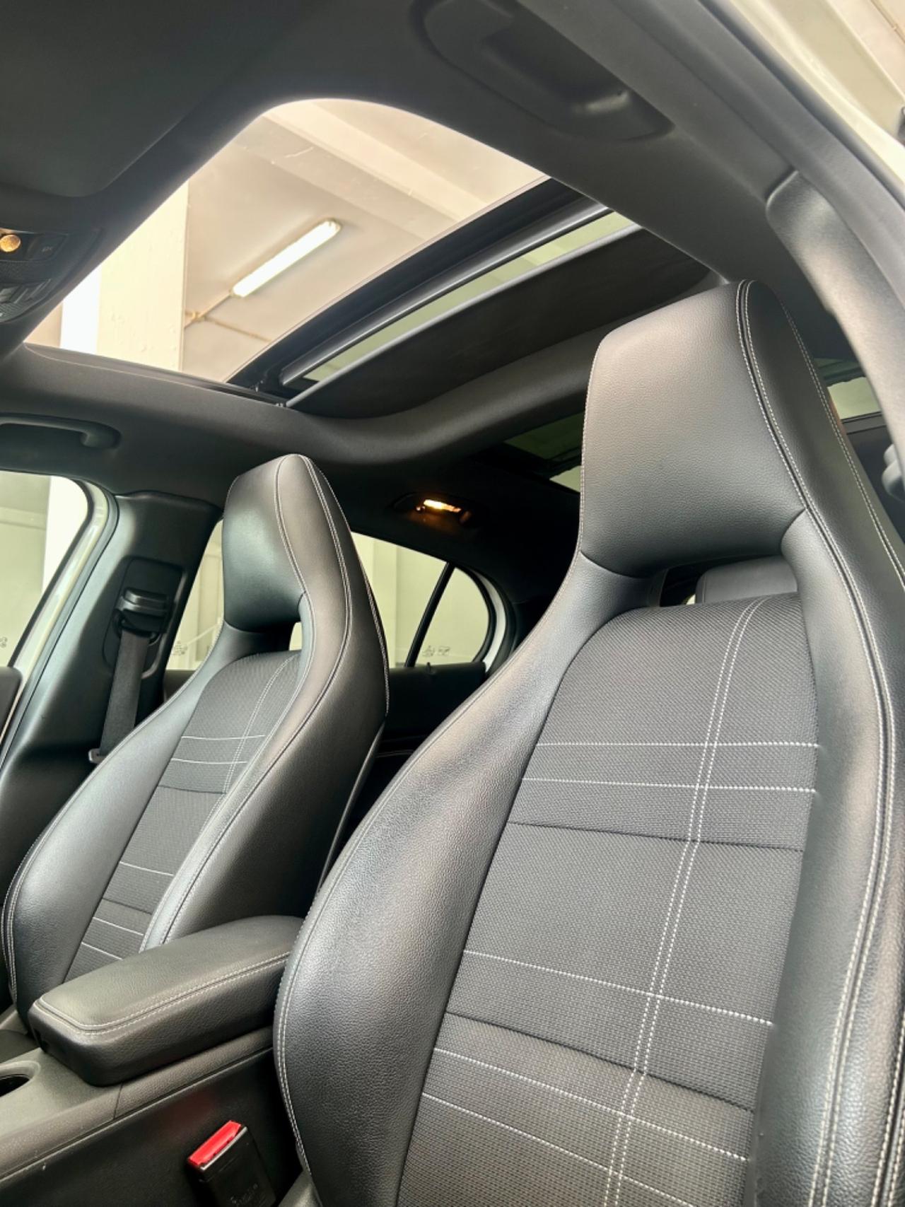 Mercedes-benz GLA 200 d Sport TETTO finanziabile