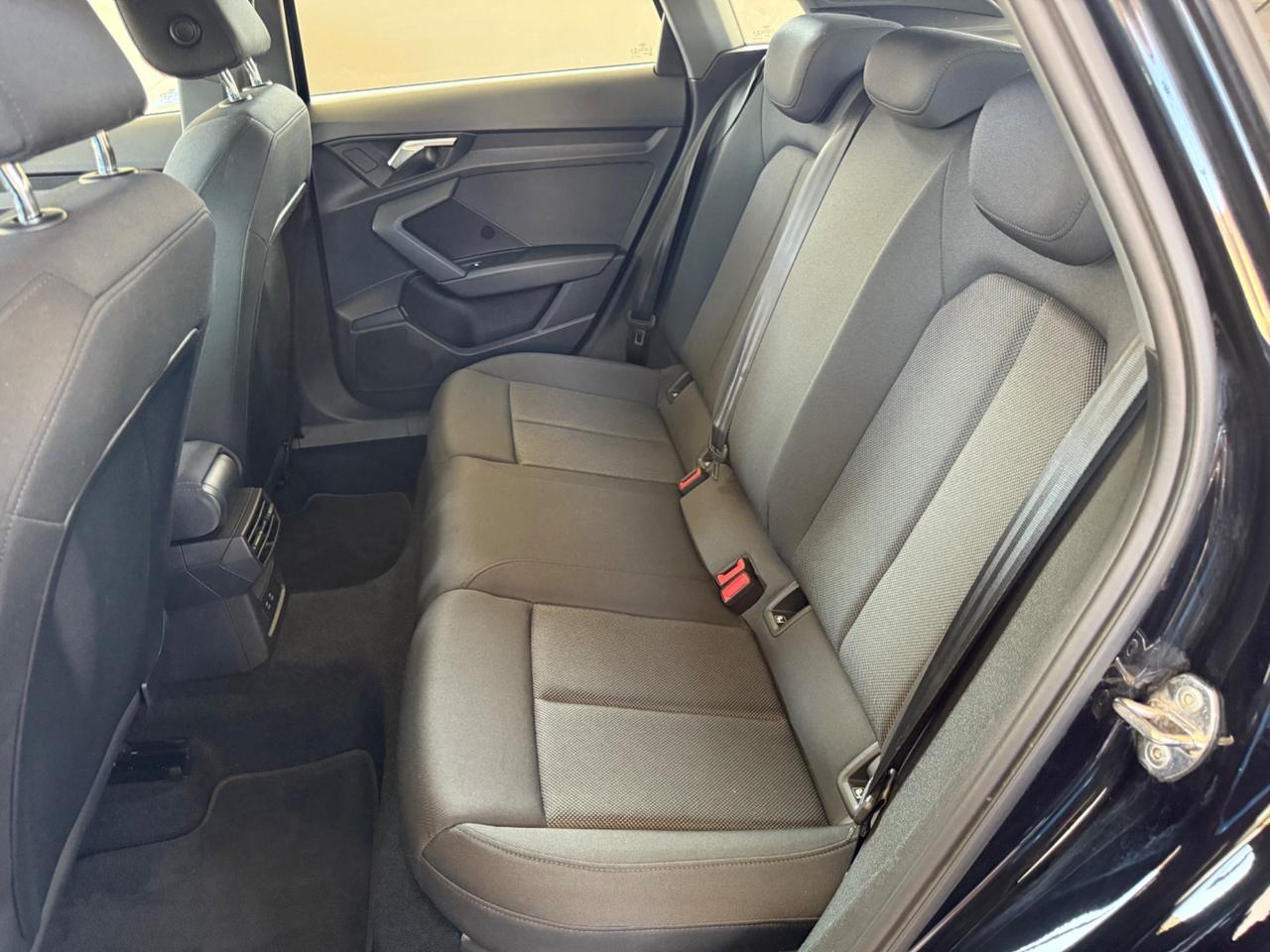 Audi A3 SPB 30 TDI S tronic Business Advanced