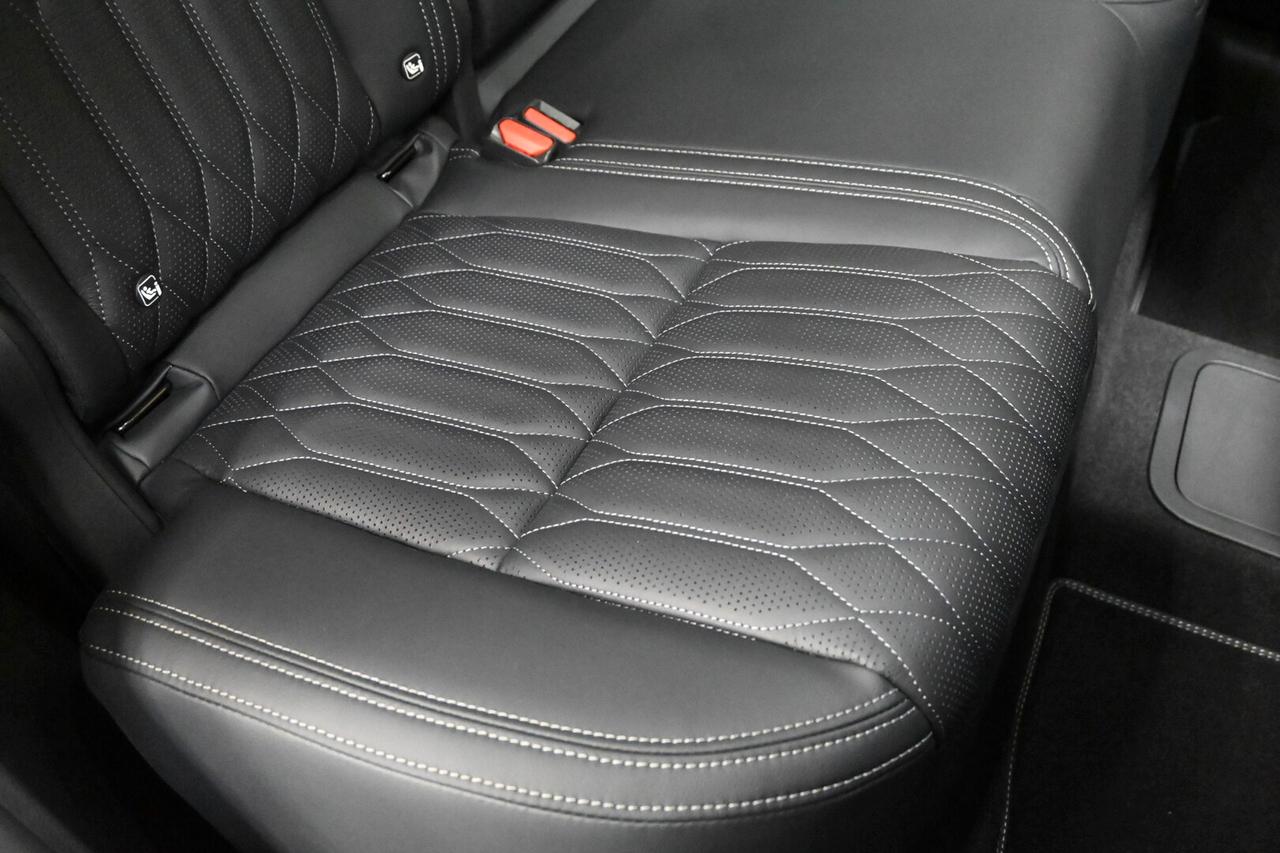 MITSUBISHI Outlander 4ª serie Outlander 2.4L 4...