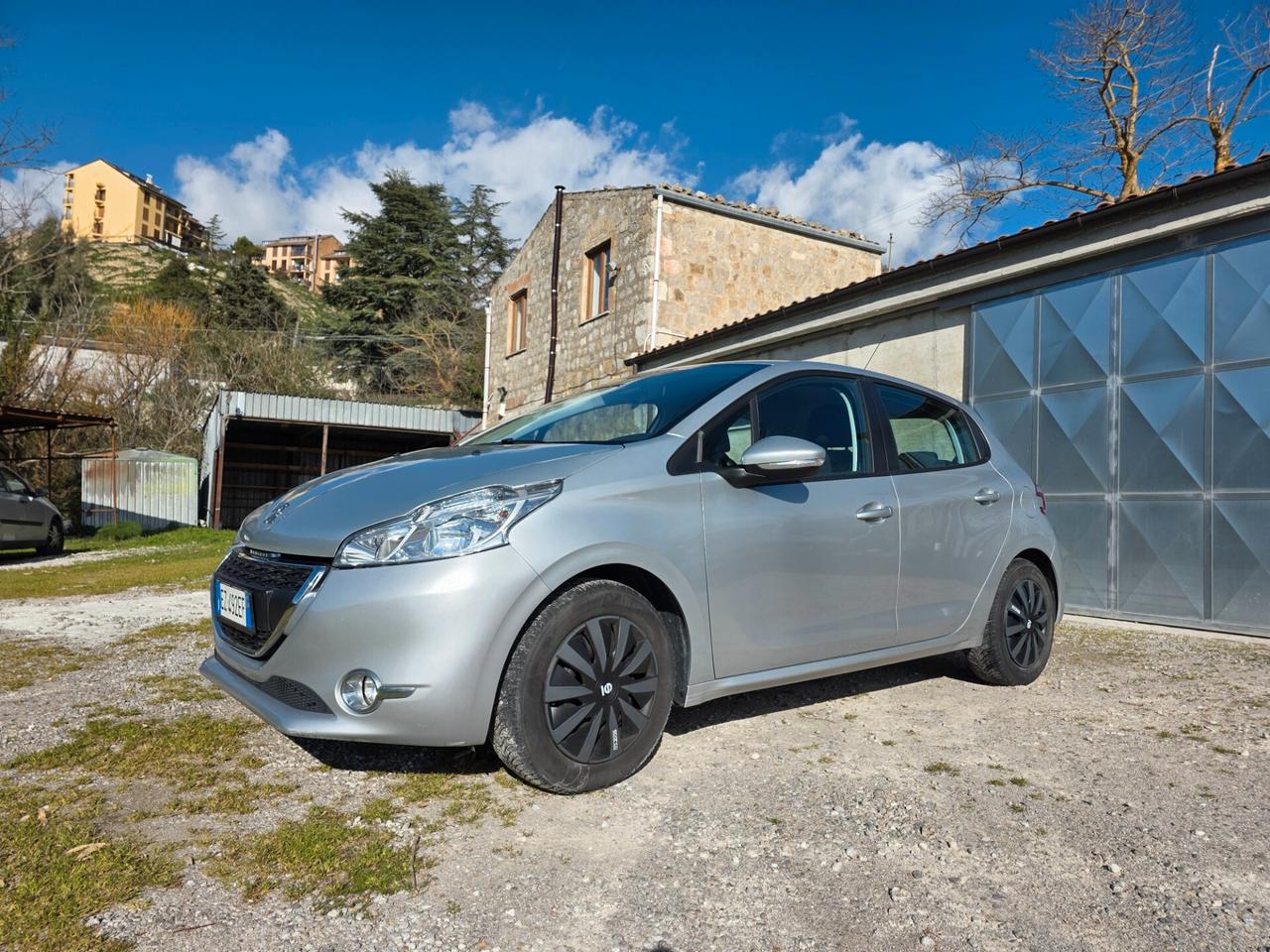 Peugeot 208 1.4 HDi 68 CV 5 porte Active