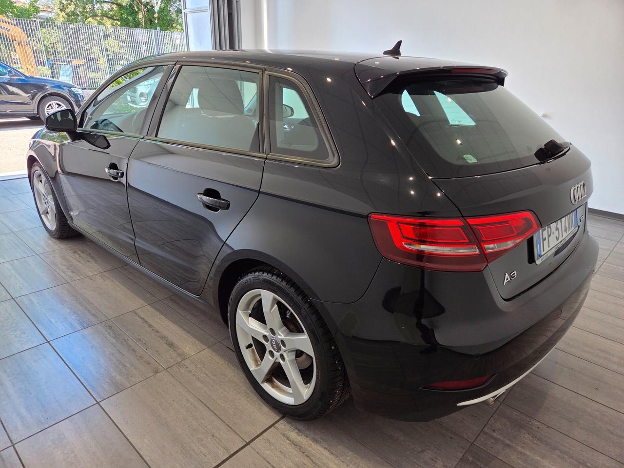 Audi A3 SPB 1.6 TDI 116 CV Sport