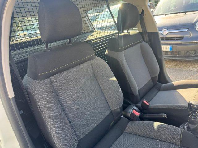 CITROEN C3 BlueHDi 100 S&S VAN FEEL