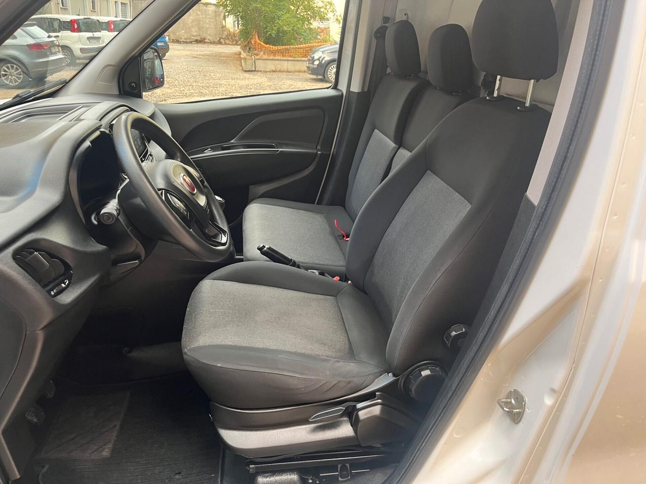 FIAT DOBLO' CH1 LOUNGE 1.6 MJET 105 CV 3 POSTI .