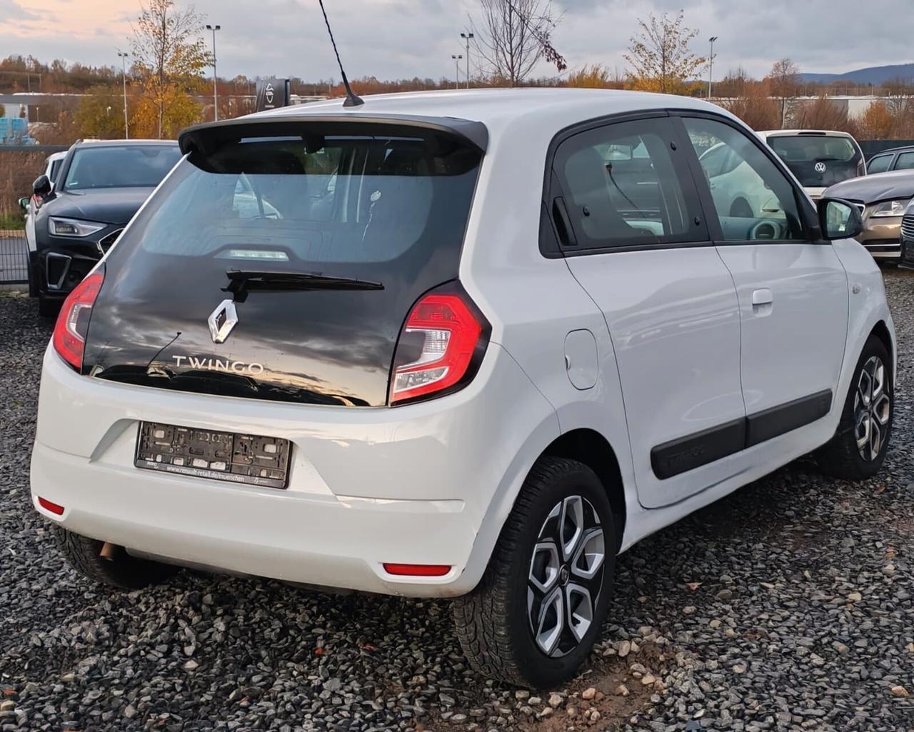 Renault Twingo SCe 65 CV Urban Night