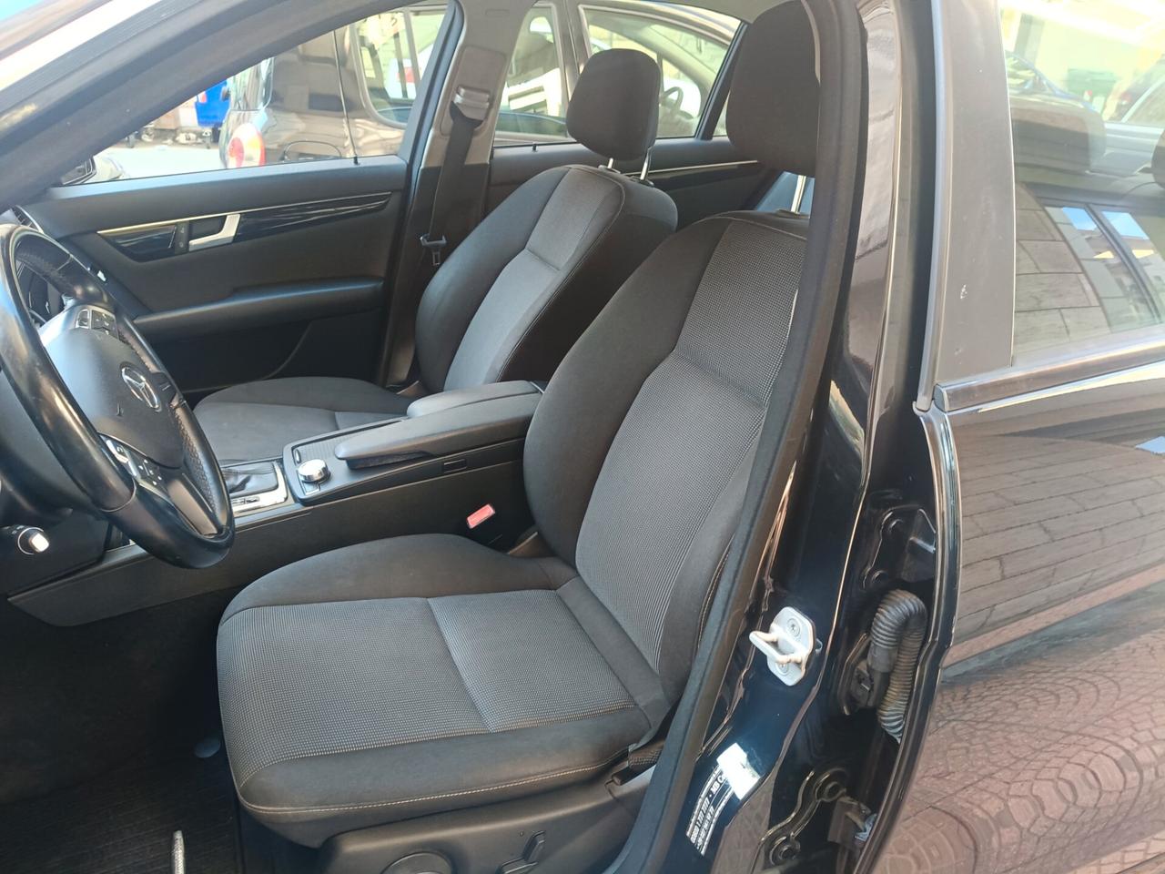 Mercedes Classe C 180 CDI Elegance-AUTOMATICA-Euro8200