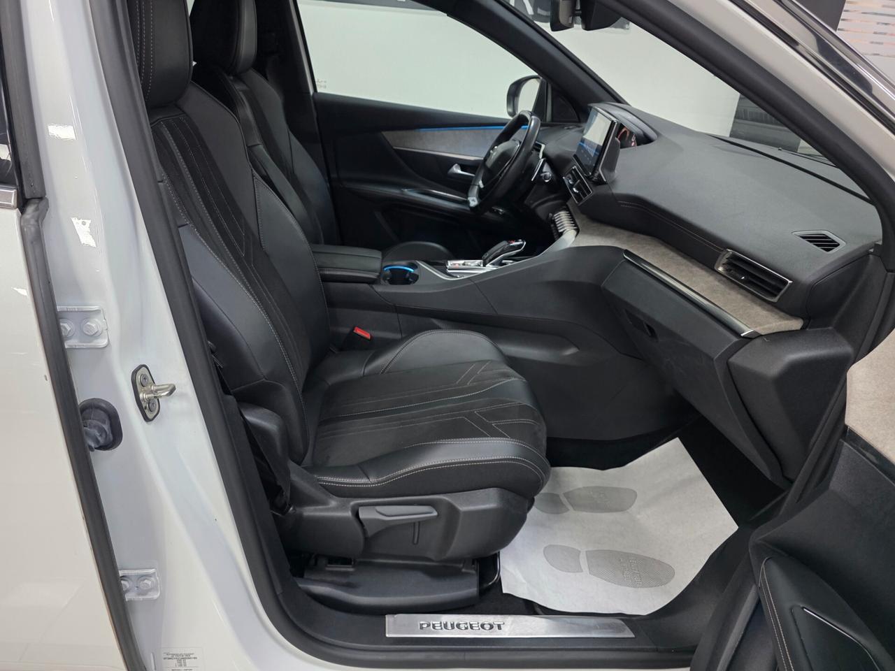 Peugeot 3008 BlueHDi 130 S&S EAT8 GT