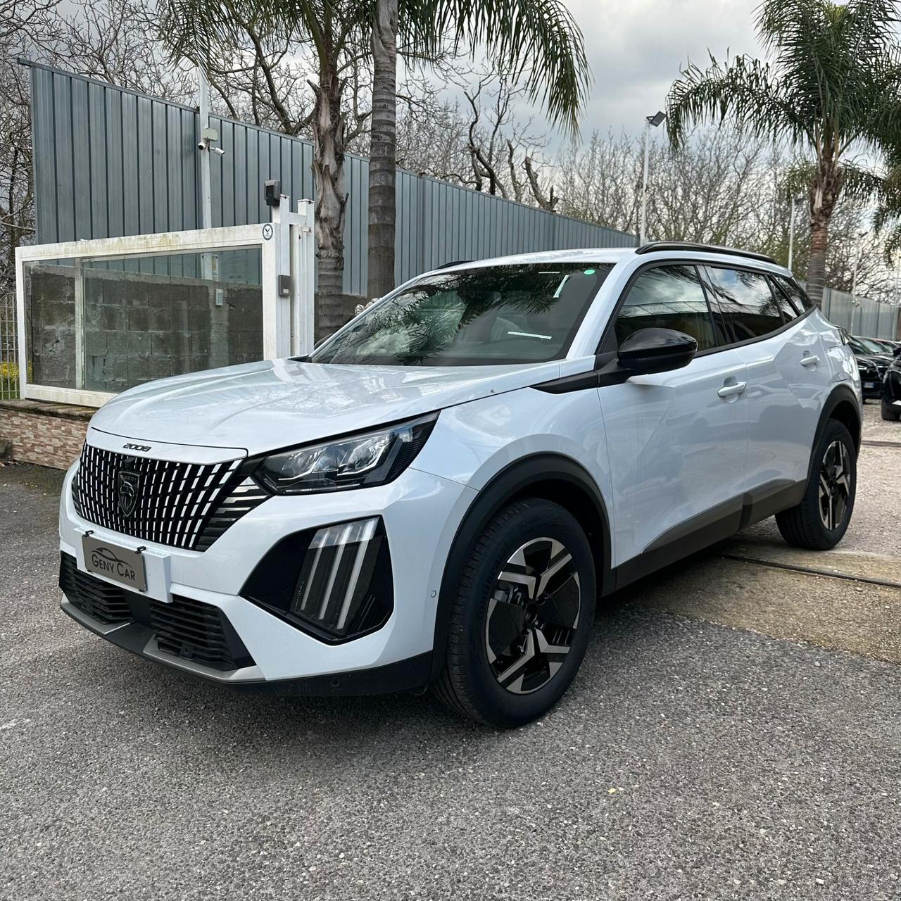 Peugeot 2008 1.2 puretech Allure s&s 130cv eat8