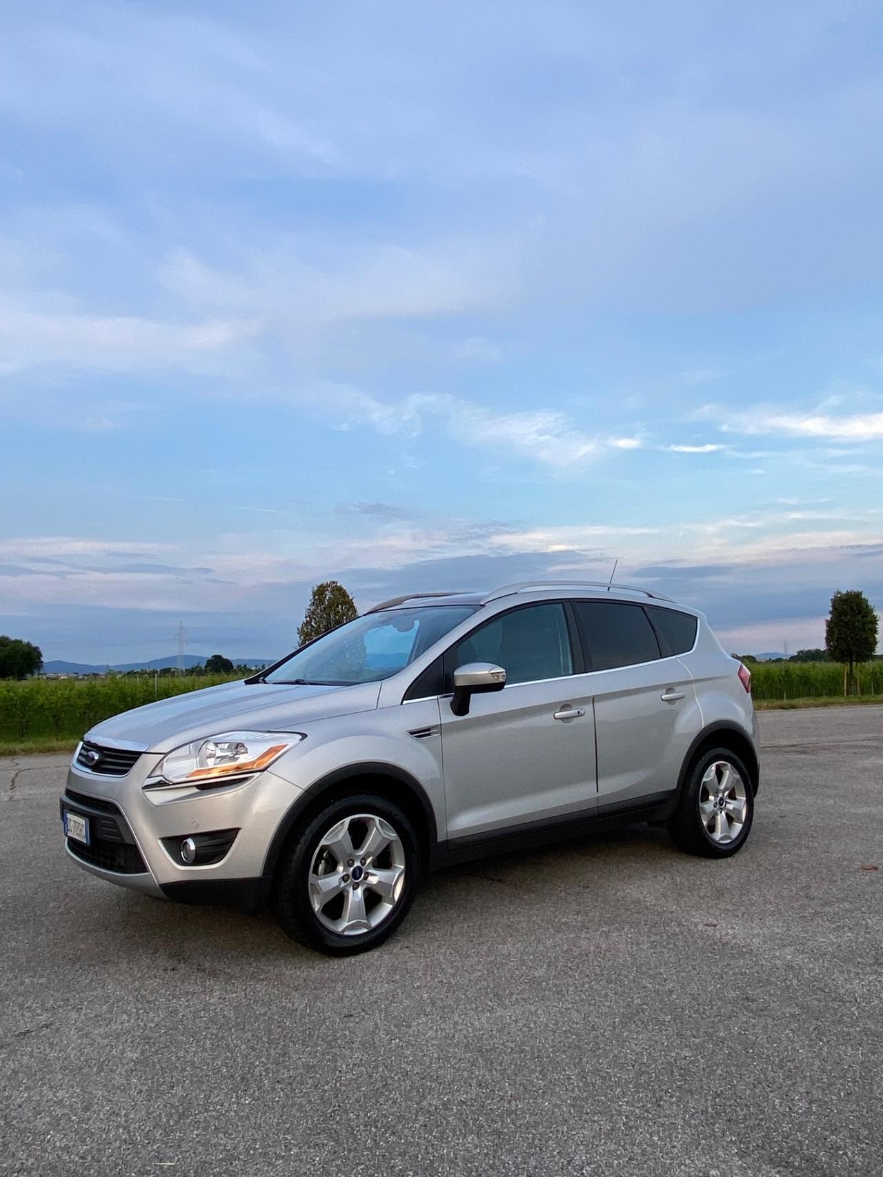 Ford Kuga 2.0 TDCi 136 CV 4WD Titanium DPF