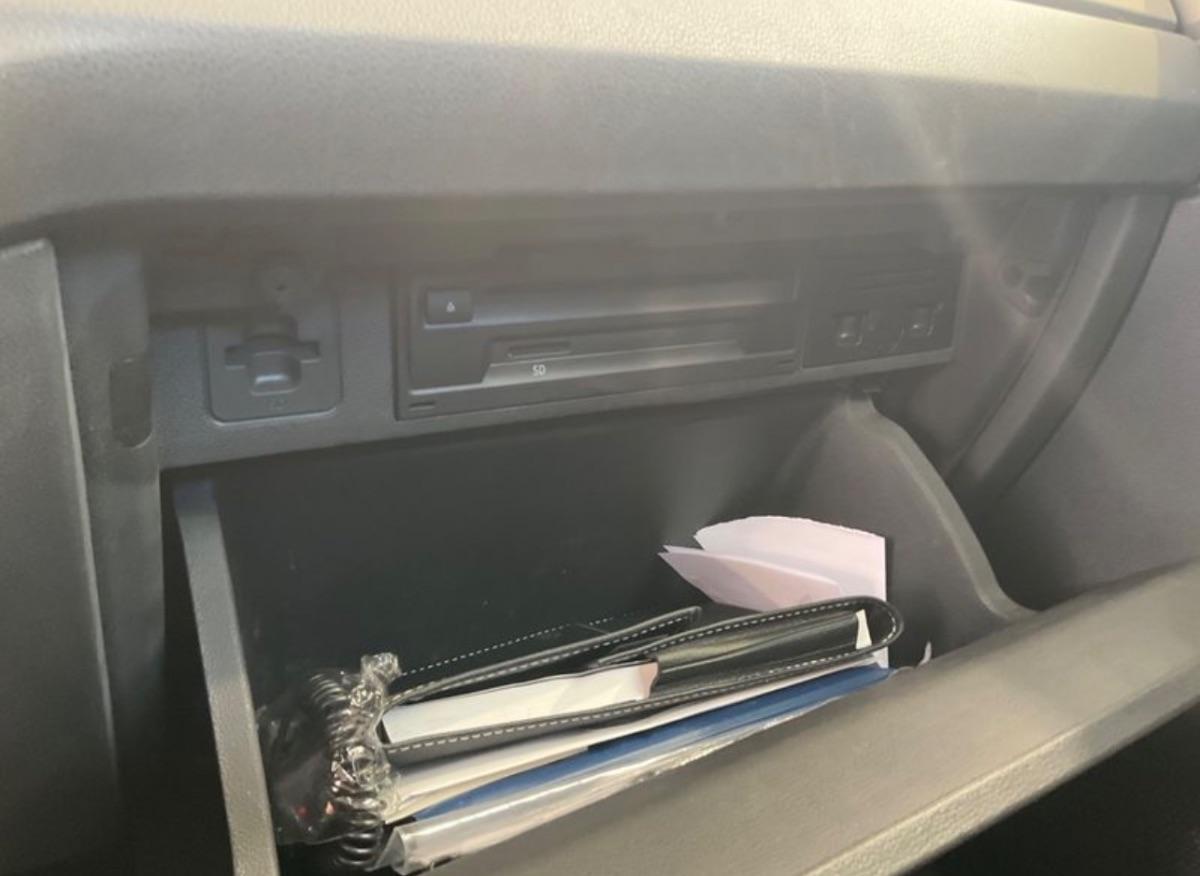 VOLKSWAGEN - Polo