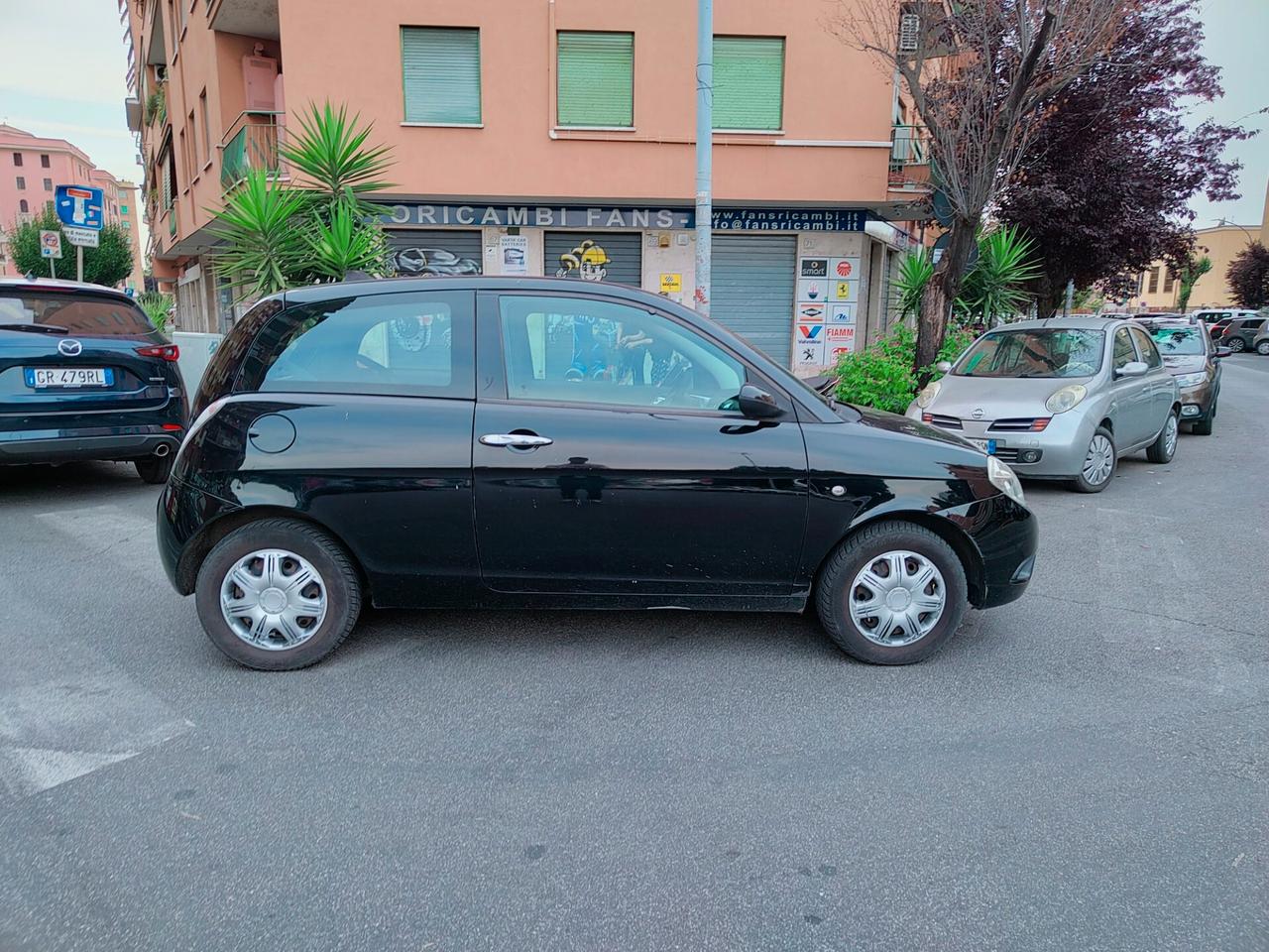 Lancia Ypsilon 1.2 Oro Plus