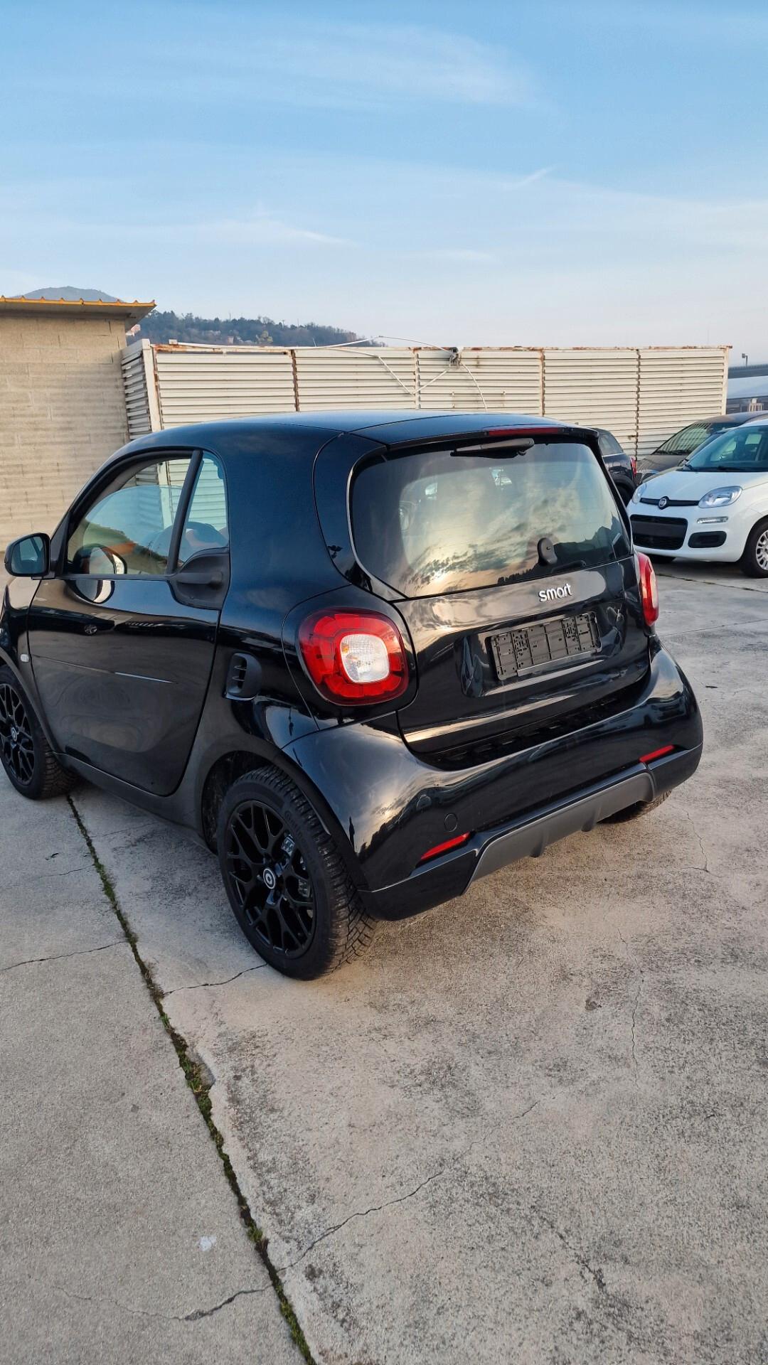 Smart ForTwo 70 1.0 twinamic Passion BRABUS STYLE