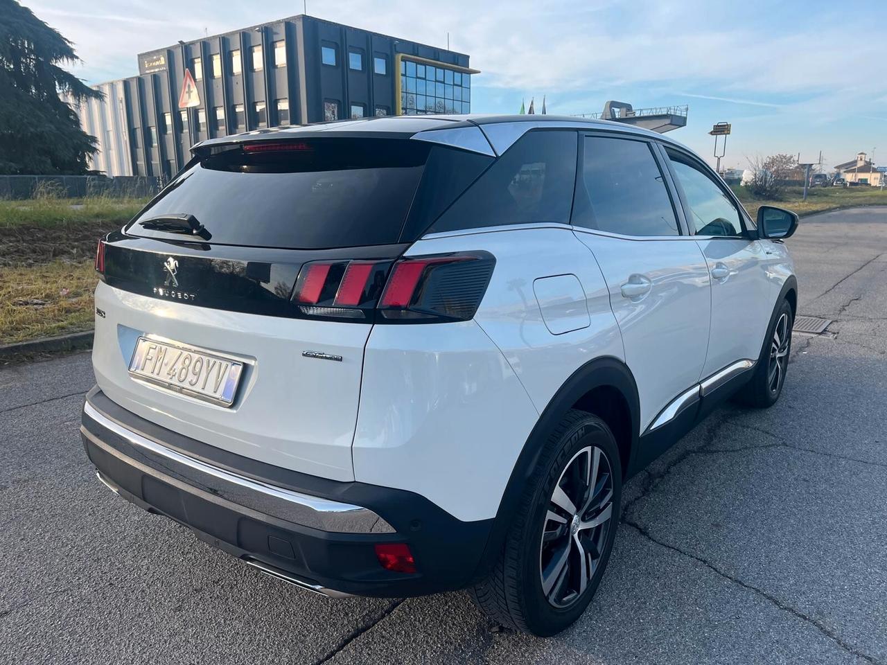 Peugeot 3008 BlueHDi 130 S&S Allure
