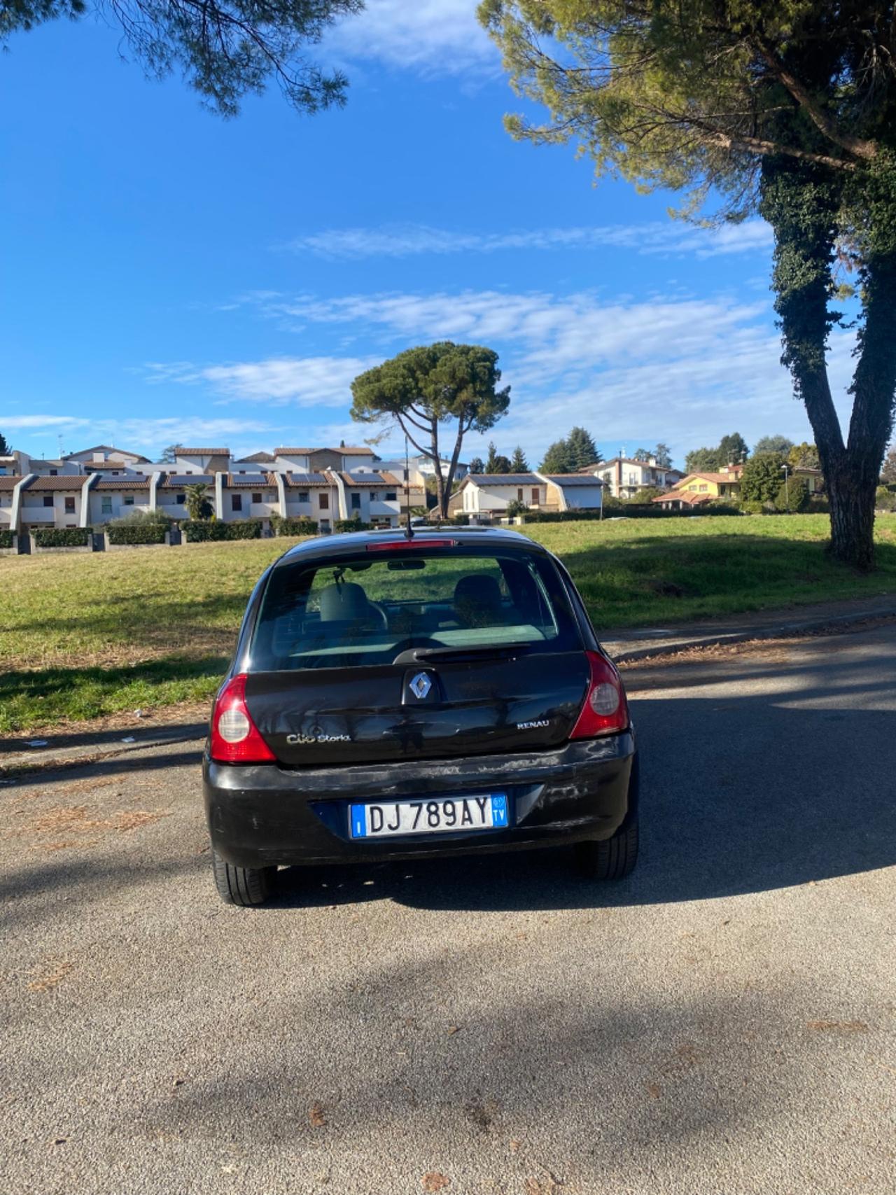 Renault Clio Storia 1.2 3 porte GPL Confort