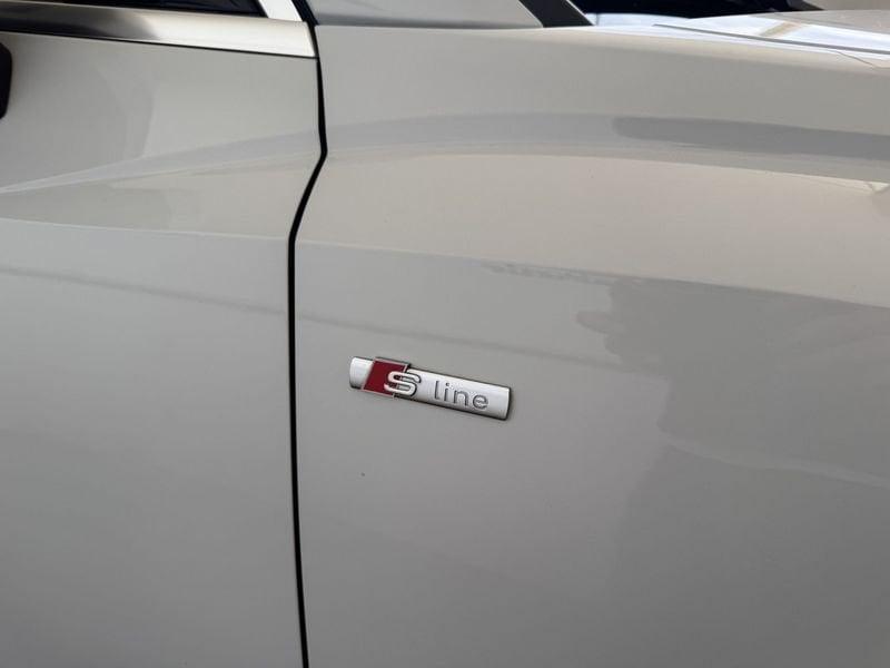 Audi Q3 Q3 35 TDI S tronic S line edition TUA DA 299,00 AL MESE