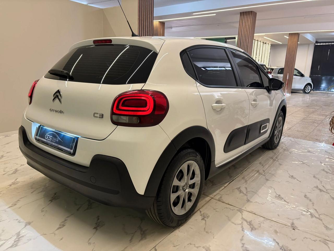 Citroen C3 1600cc BlueHDi 75cv Allestimento Shine