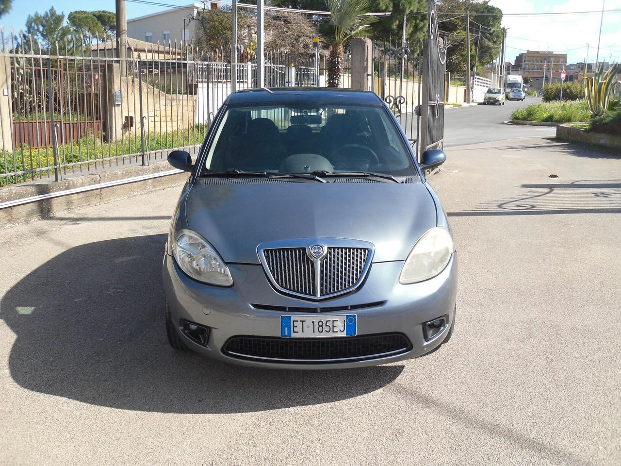 Lancia Ypsilon 1.3 Multijet 75 cv
