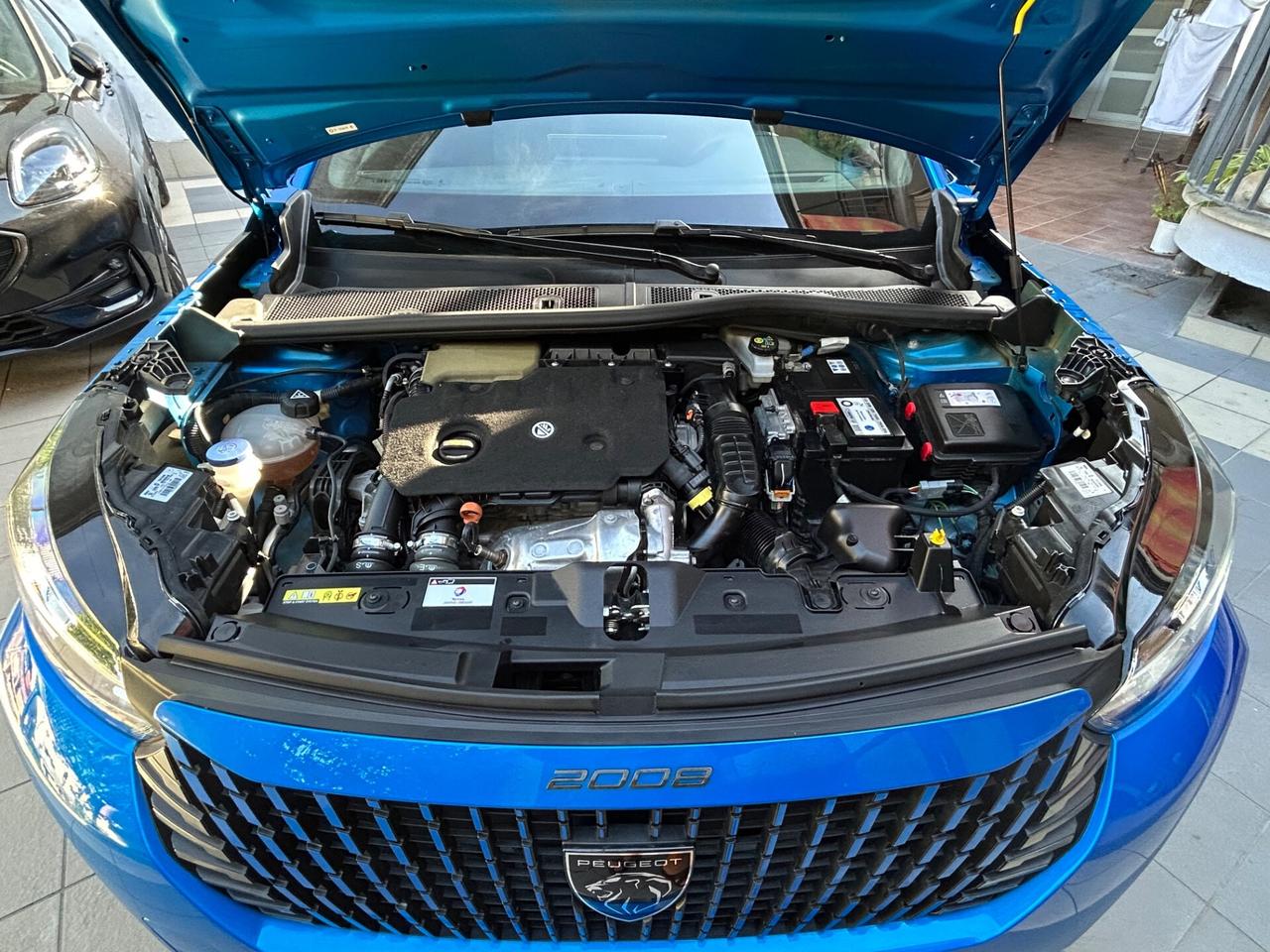 Peugeot 2008 BlueHDi 130 S&S EAT8 Allure Pack