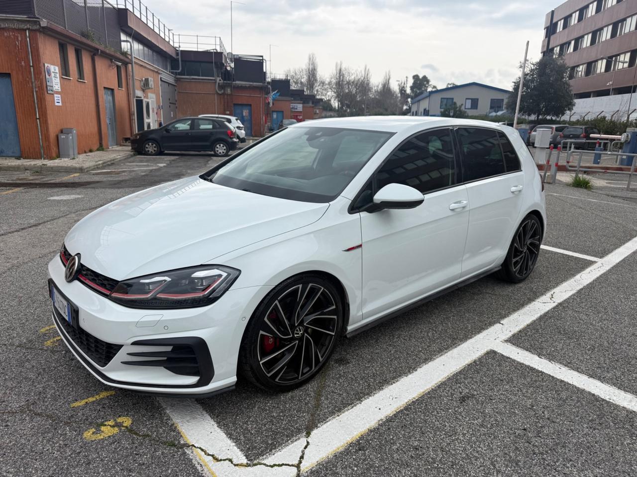 Volkswagen Golf GTI Performance 2.0 245 CV TSI 5p. BMT