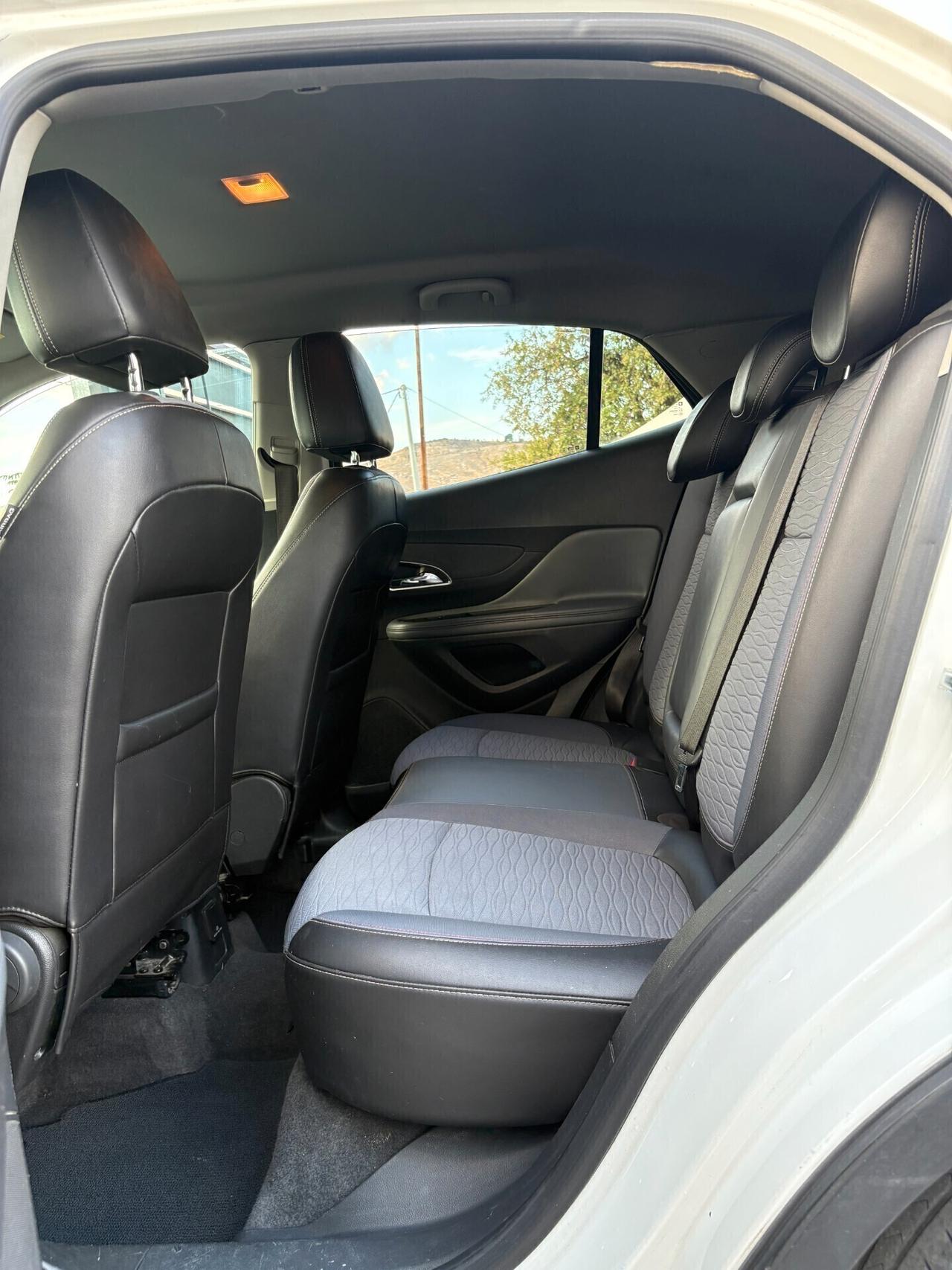 Opel Mokka 1.7 CDTI 130CV 4x2 (Bianco Perla) Cosmo