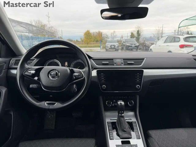 SKODA Superb Wagon 2.0 tdi evo Executive 150cv dsg - GG905ZF