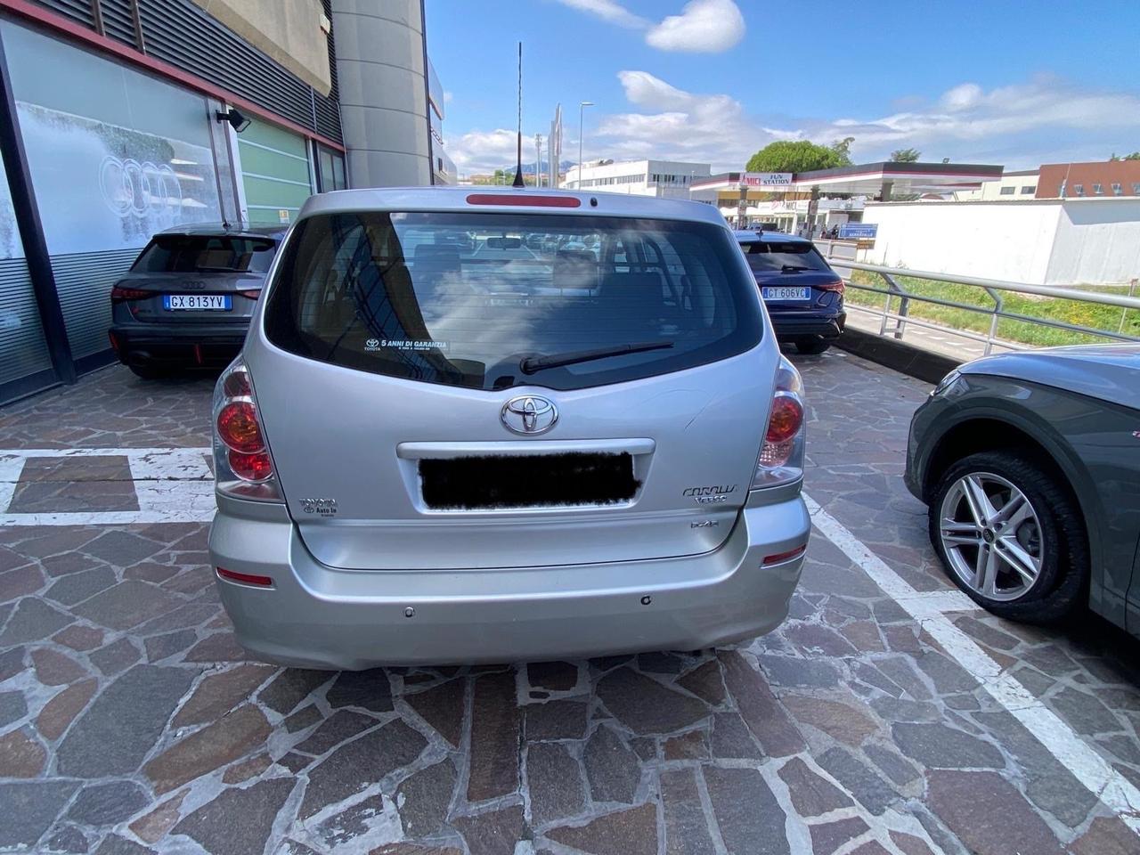 Toyota Corolla Verso 2.2 16V D-4D