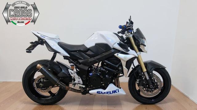 SUZUKI GSR 750 - ANNO 2012