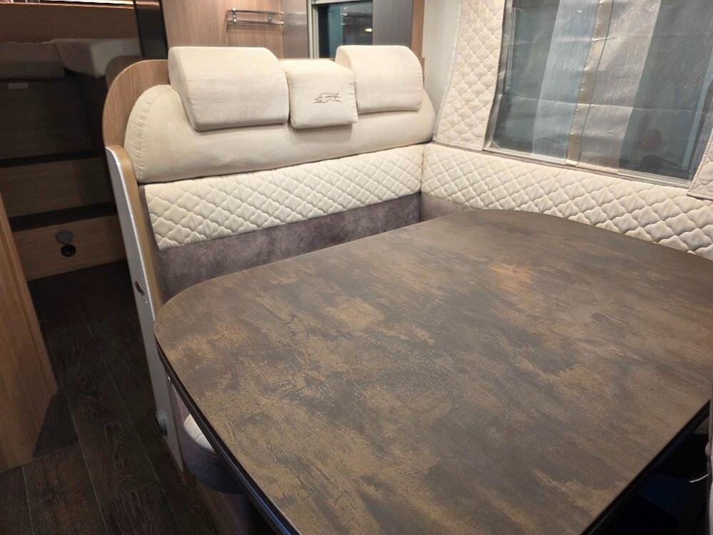 CAMPER LAIKA KOSMO 209