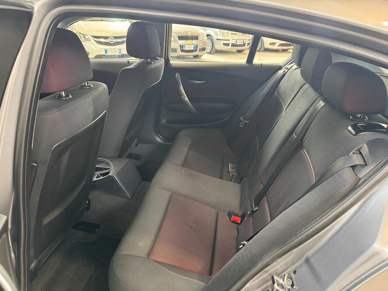 Bmw 116 116i cat 5 porte Attiva