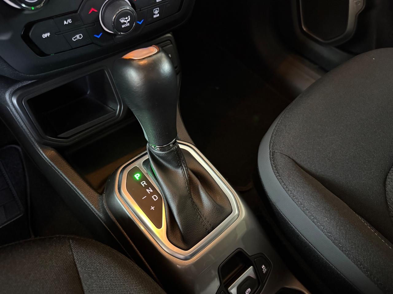 Jeep Renegade 1.3 T4 DDCT Limited