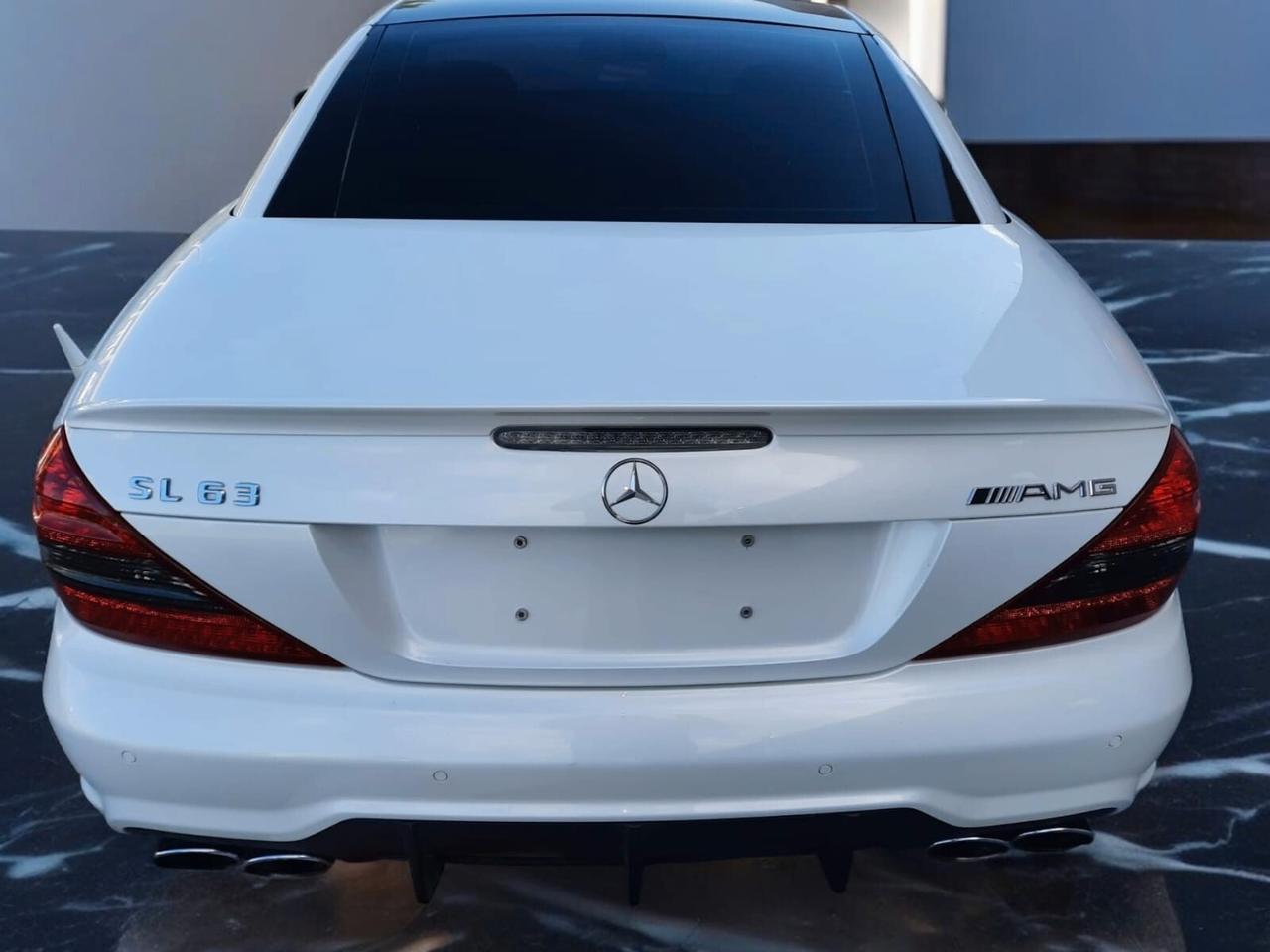 Mercedes Benz SL 63 AMG