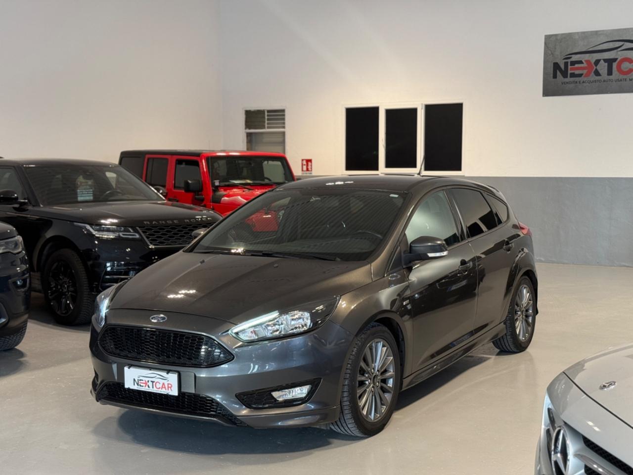 Ford Focus 1.0 EcoBoost 125 CV Start&Stop ST Line Business