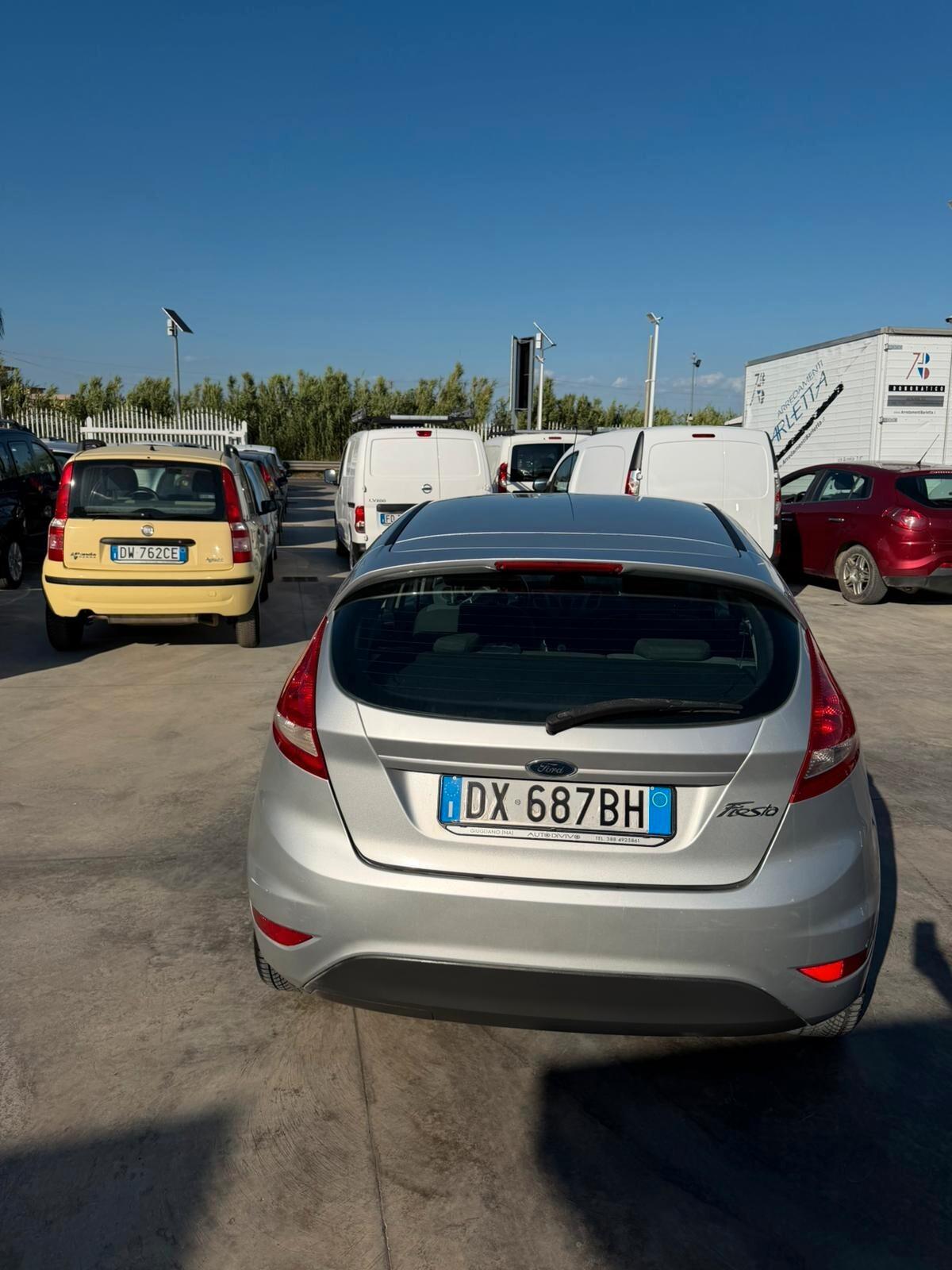 Ford Fiesta 1.4 5 porte Bz.- GPL Titanium