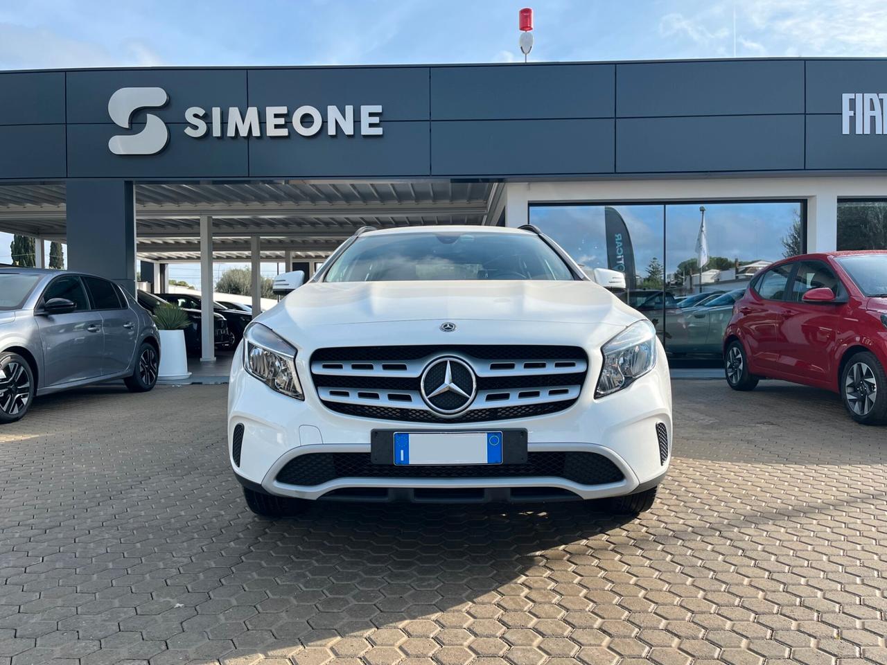 Mercedes-benz GLA 200 d Automatic Business