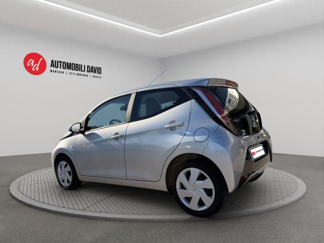 TOYOTA Aygo 1.0 VVT-i 69 CV 5 porte x-cite TSS